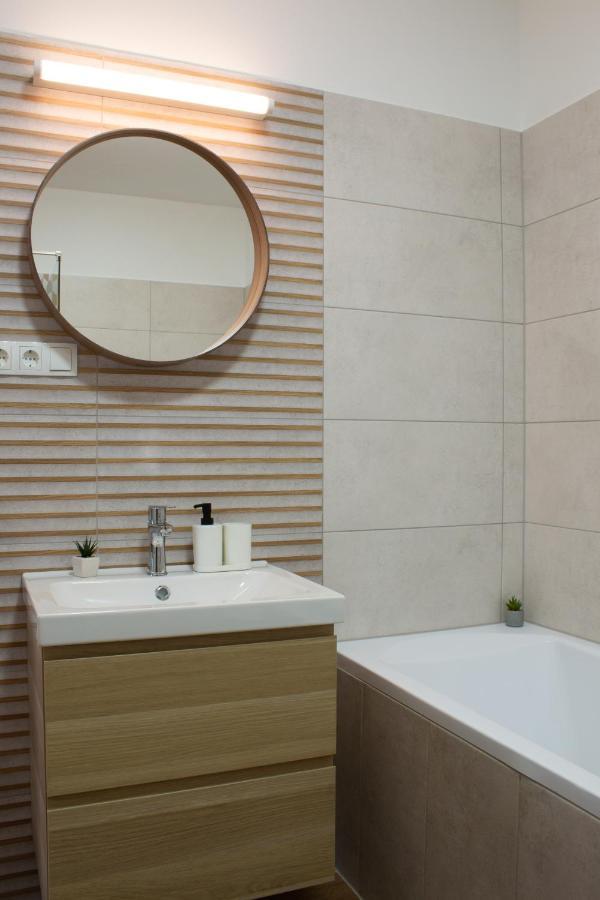 Titan Apartman 久洛 外观 照片